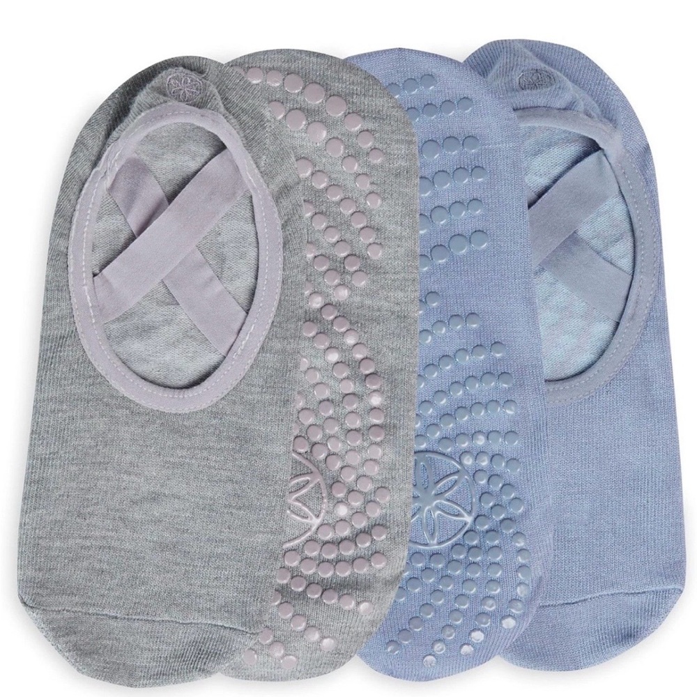 NEW 2 pk GAIAM Gray and Blue Grip Socks Pilates Yoga Barre